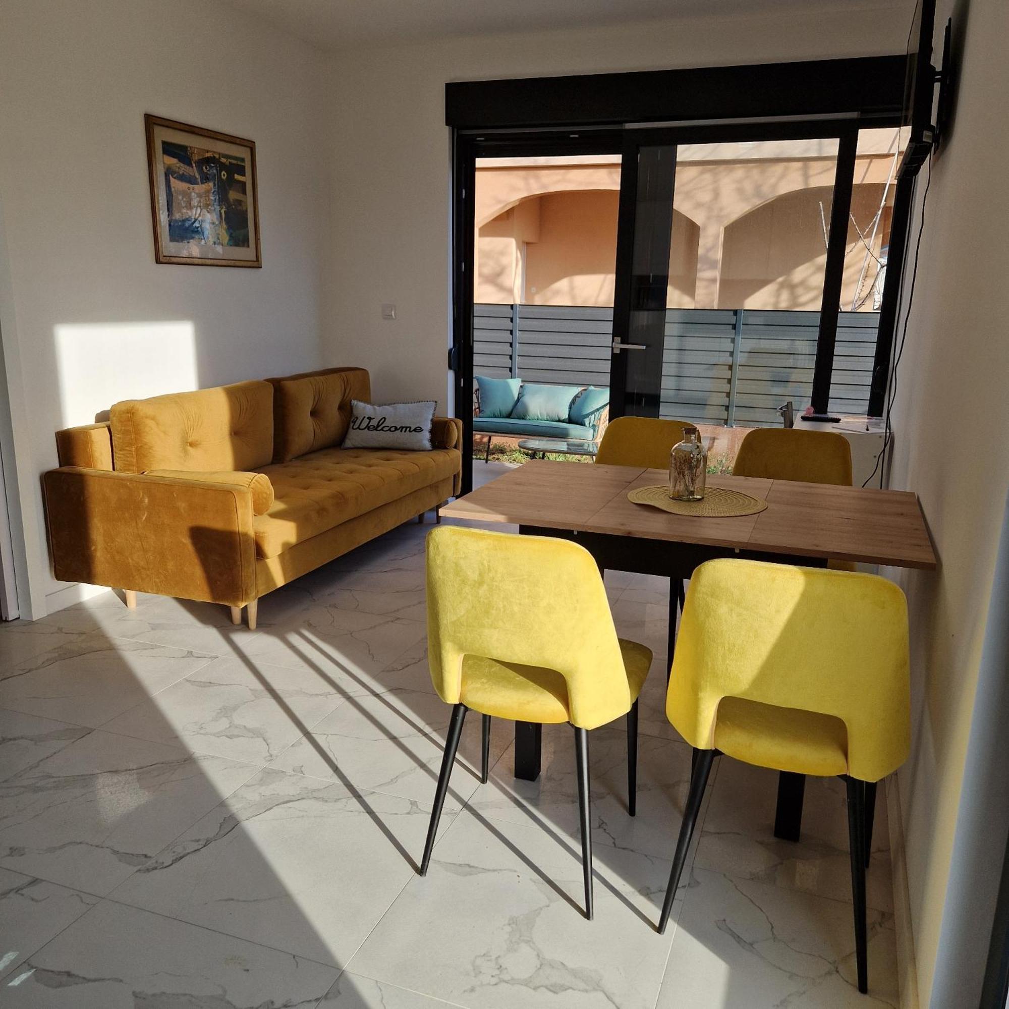Apartmani Relaxsea Privlaka  Exteriör bild